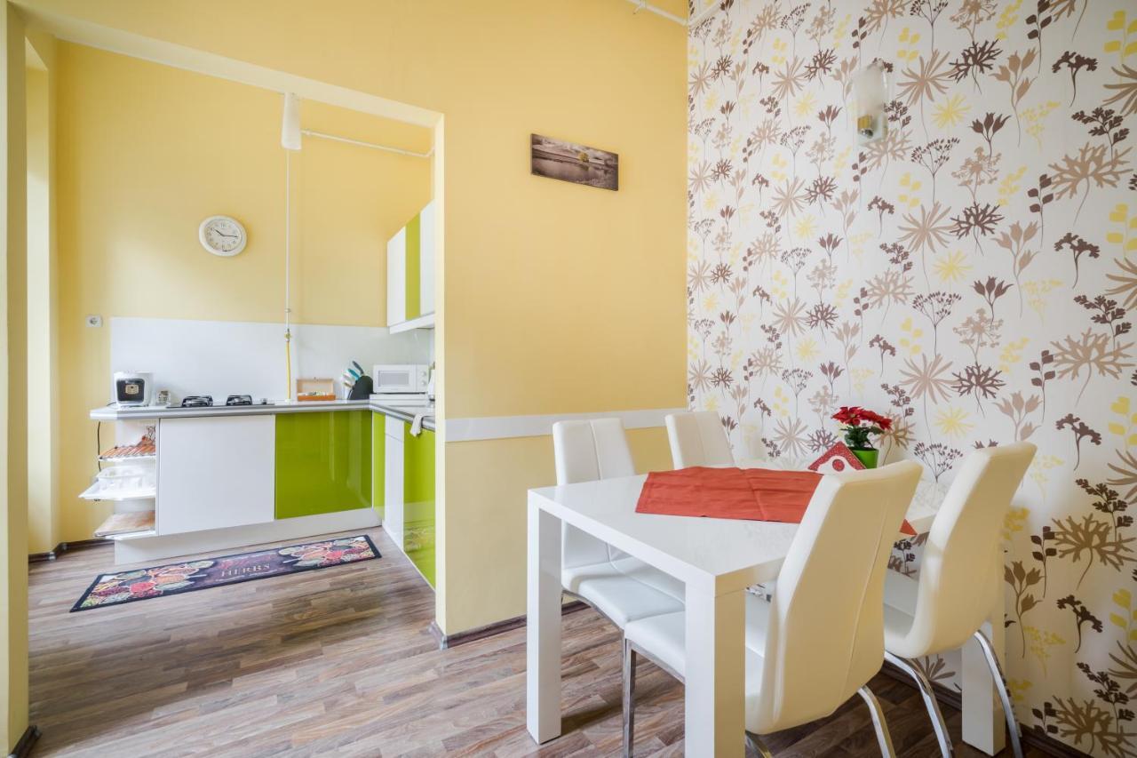 Pyvo Street Home With Balcony By Nw บูดาเปสต์ ภายนอก รูปภาพ